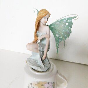 Elbygifts seated blue faerie VGU